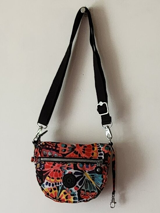 Kipling Handbags - Kipling convertible crossbody butterfly print colorful lightweight VGUC